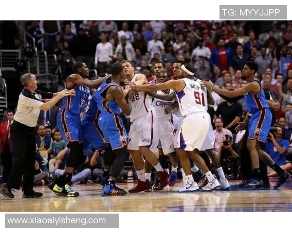 NBA快船与雷霆精彩对决比赛回放全程回顾与精彩瞬间分析